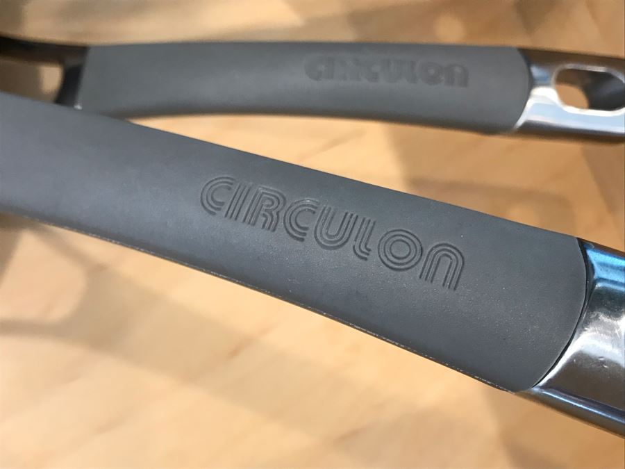 4 Drawers Of Various Like New Circulon Pots And Pans Plus Glass Pans - See Photos [Photo 3]