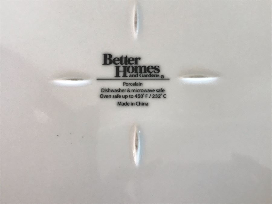 Just Added - Apx 14 White Porcelain Dishes From Better Homes And Gardens And Pair Of World Market White Trays [Photo 6]
