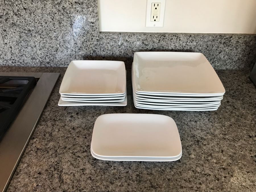 Just Added - Apx 14 White Porcelain Dishes From Better Homes And Gardens And Pair Of World Market White Trays [Photo 2]