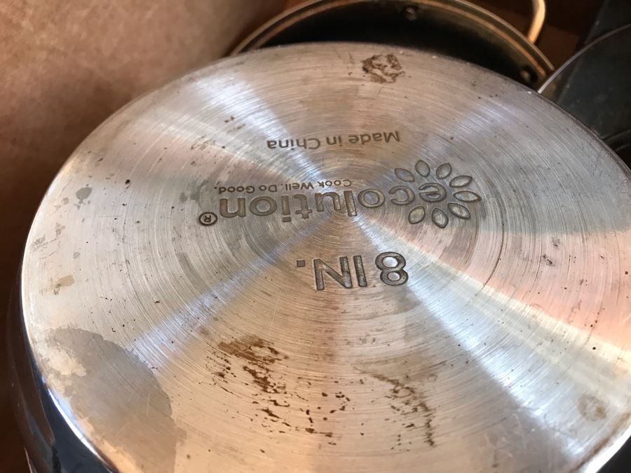 Just Added - Large Box Of Various Pots And Pans Including Lodge Cast Iron Skillet, Cuisinart Stainless Skillet, Ecolution Stainless Pots - See Photos [Photo 13]