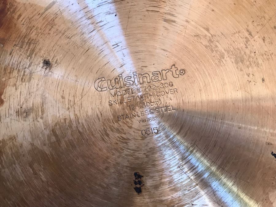 Just Added - Large Box Of Various Pots And Pans Including Lodge Cast Iron Skillet, Cuisinart Stainless Skillet, Ecolution Stainless Pots - See Photos [Photo 3]