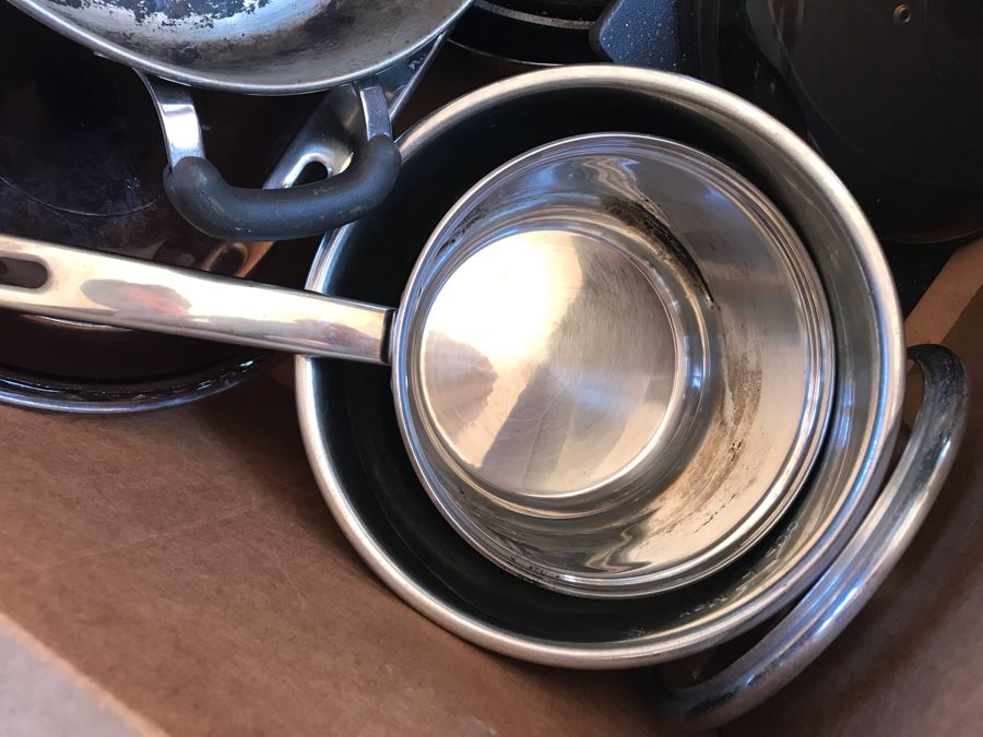Just Added - Large Box Of Various Pots And Pans Including Lodge Cast Iron Skillet, Cuisinart Stainless Skillet, Ecolution Stainless Pots - See Photos [Photo 6]