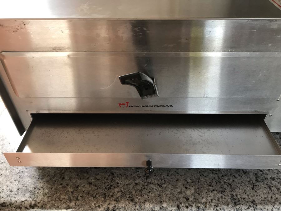 Just Added - Wisco Industries Pizza Oven Model No 560D [Photo 10]