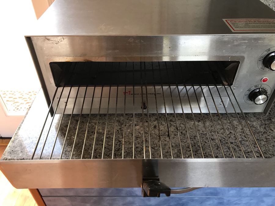 Just Added - Wisco Industries Pizza Oven Model No 560D [Photo 8]