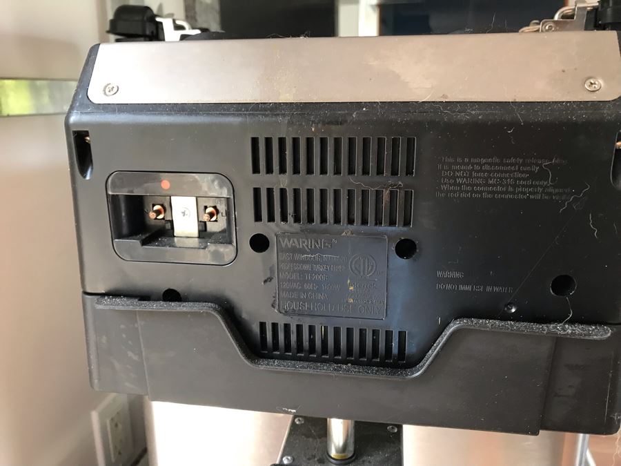 Just Added - Waring Professional Turkey Fryer Model TF200B [Photo 7]