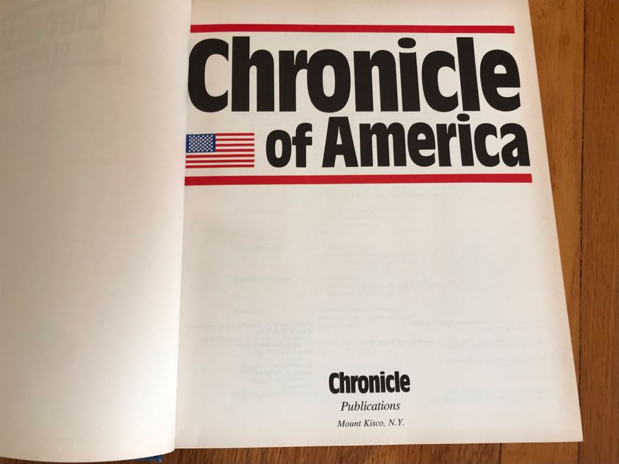 Just Added - (4) Coffee Table Books: The World Series By Josh Leventhal, Chronicles Of America, 75 Years Of Caterpillar And China Scenes [Photo 16]