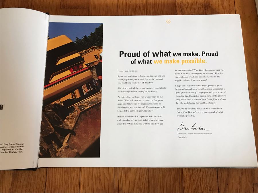 Just Added - (4) Coffee Table Books: The World Series By Josh Leventhal, Chronicles Of America, 75 Years Of Caterpillar And China Scenes [Photo 12]