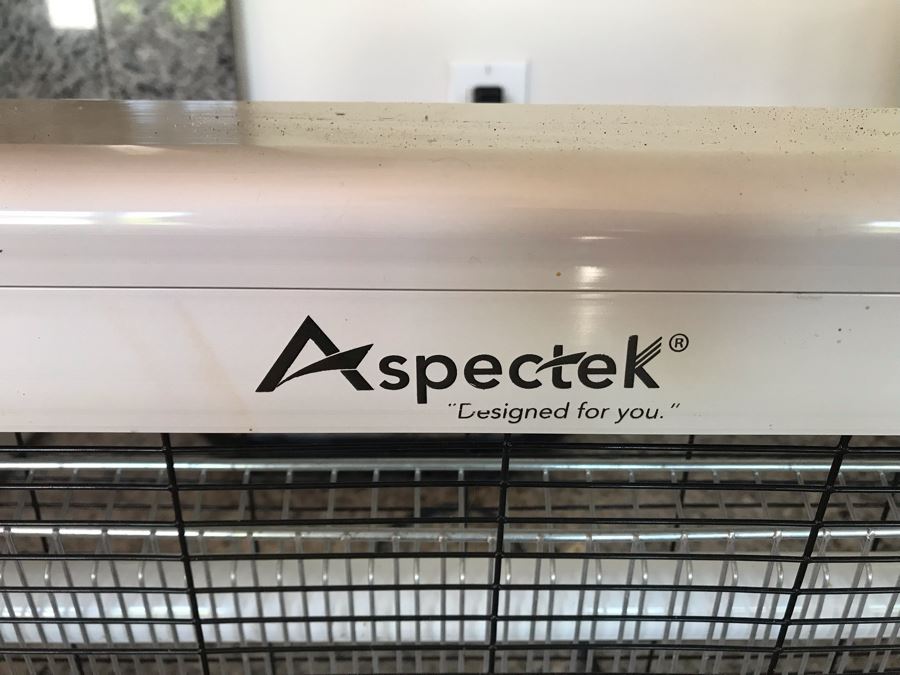 Just Added - Aspectek 40W Insect Killer Model HR220 [Photo 2]
