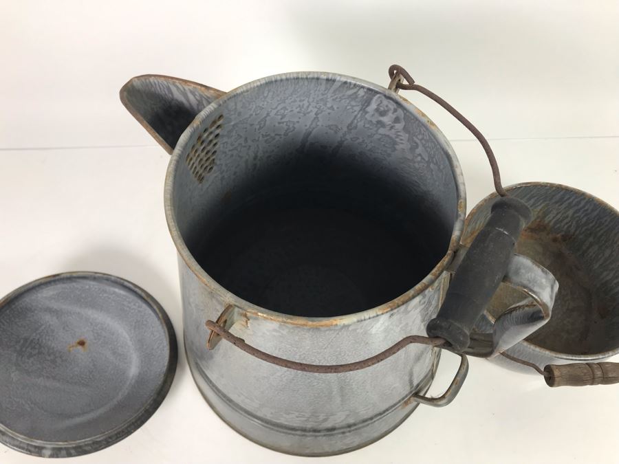 JUST ADDED - Vintage Enamel Graniteware Coffee Pot And Handled Pot [Photo 5]