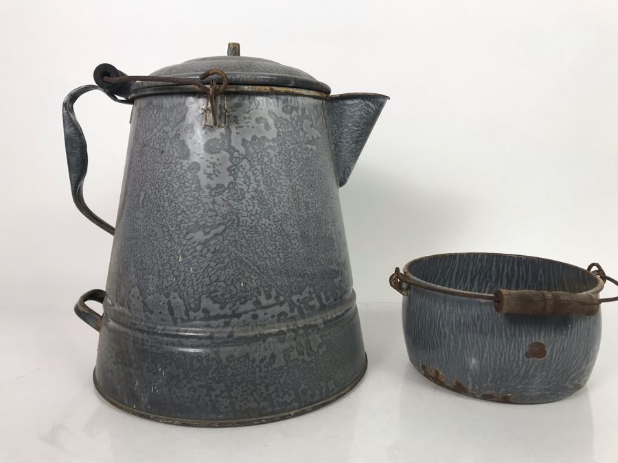 JUST ADDED - Vintage Enamel Graniteware Coffee Pot And Handled Pot [Photo 2]