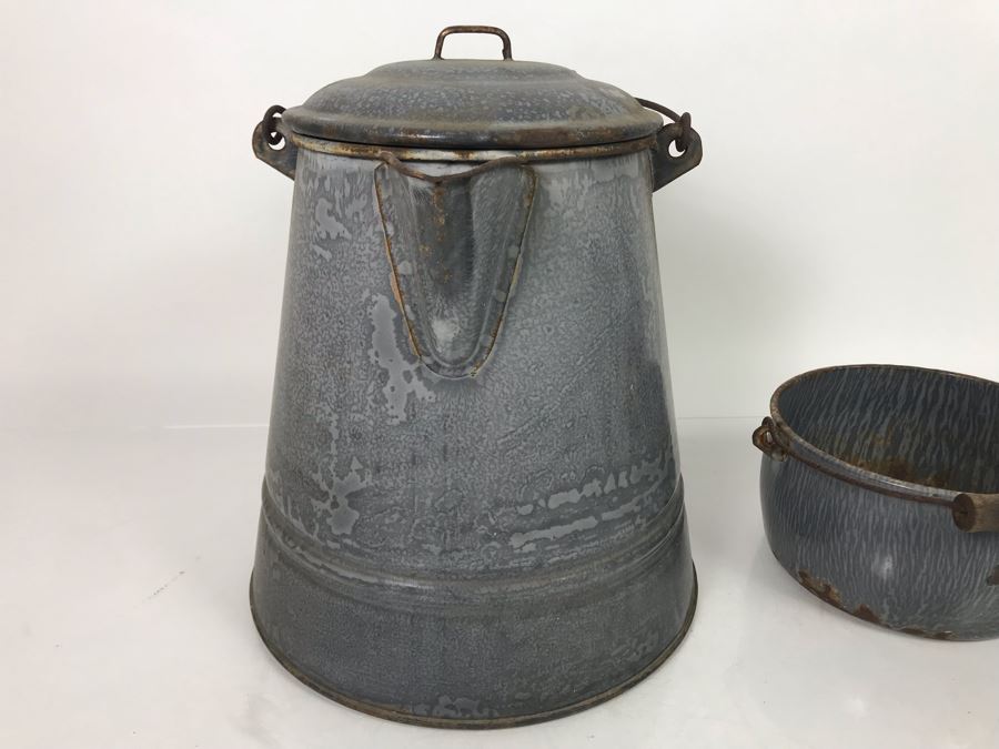 JUST ADDED - Vintage Enamel Graniteware Coffee Pot And Handled Pot [Photo 3]