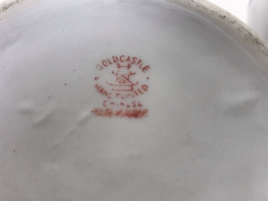 JUST ADDED - Vintage Chinese Vase (R) And Vintage Hand Painted Japanese Gold Castle Vase [Photo 14]