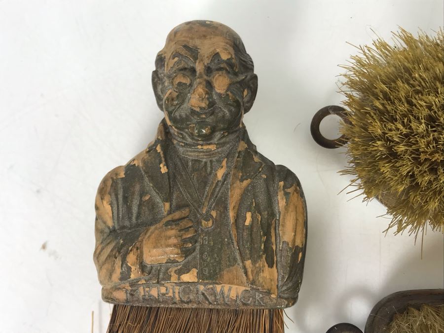 JUST ADDED - Vintage Brush Lot [Photo 4]