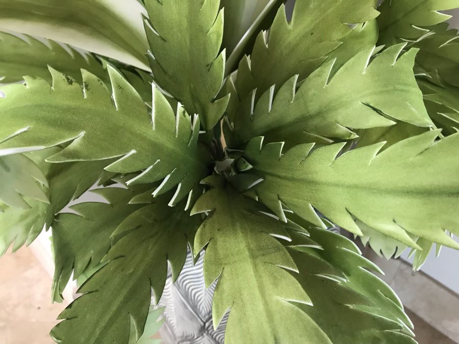 Large Decorative Flower Pot With Artificial Floral Arrangement [Photo 6]