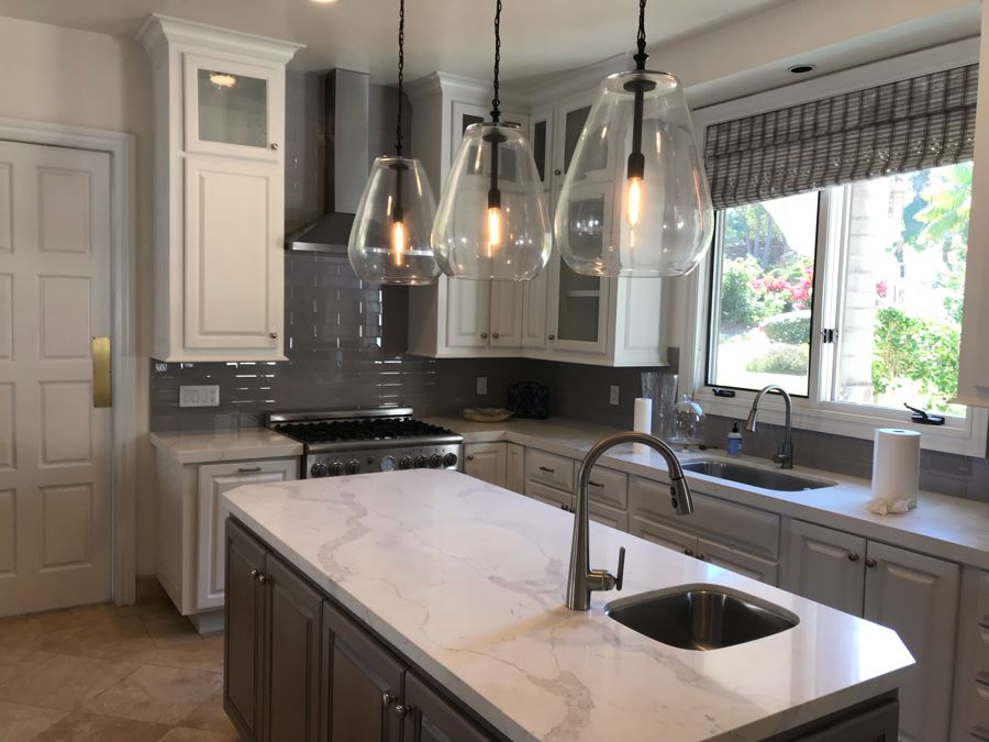 Set Of (3) Hanging Pendant Glass Bulb Light Fixtures [Photo 2]