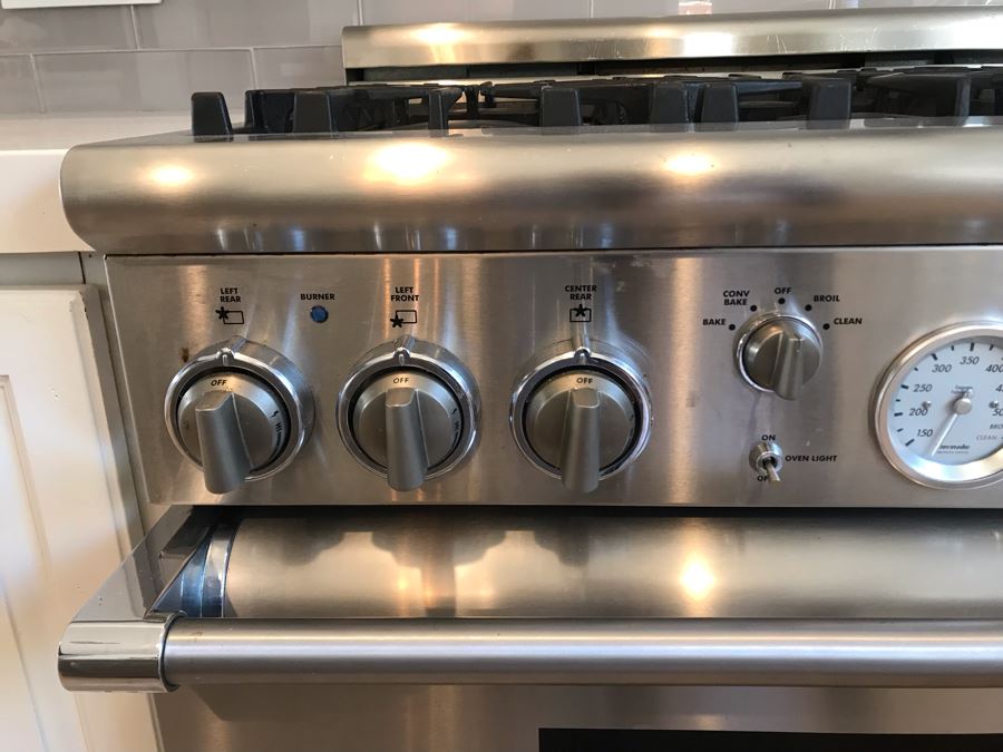 Thermador Professional 36' Freestanding 6Burner Gas Range Stainless