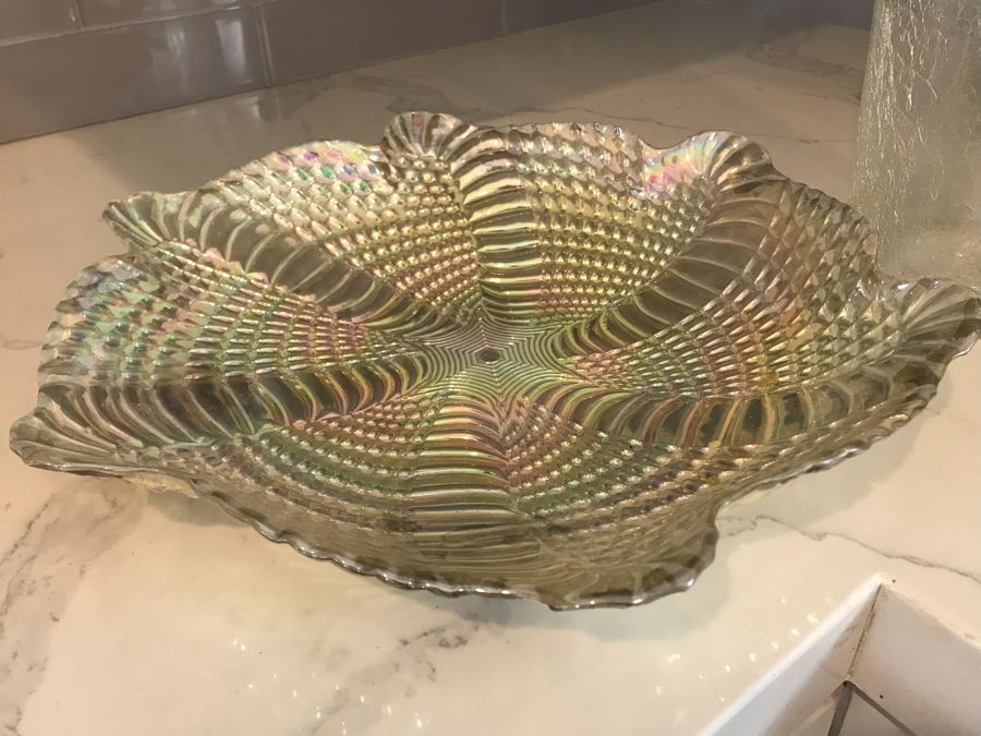 Footed Plate With Glass Dome, Pair Of Glass Vases And Decorative Plate [Photo 4]