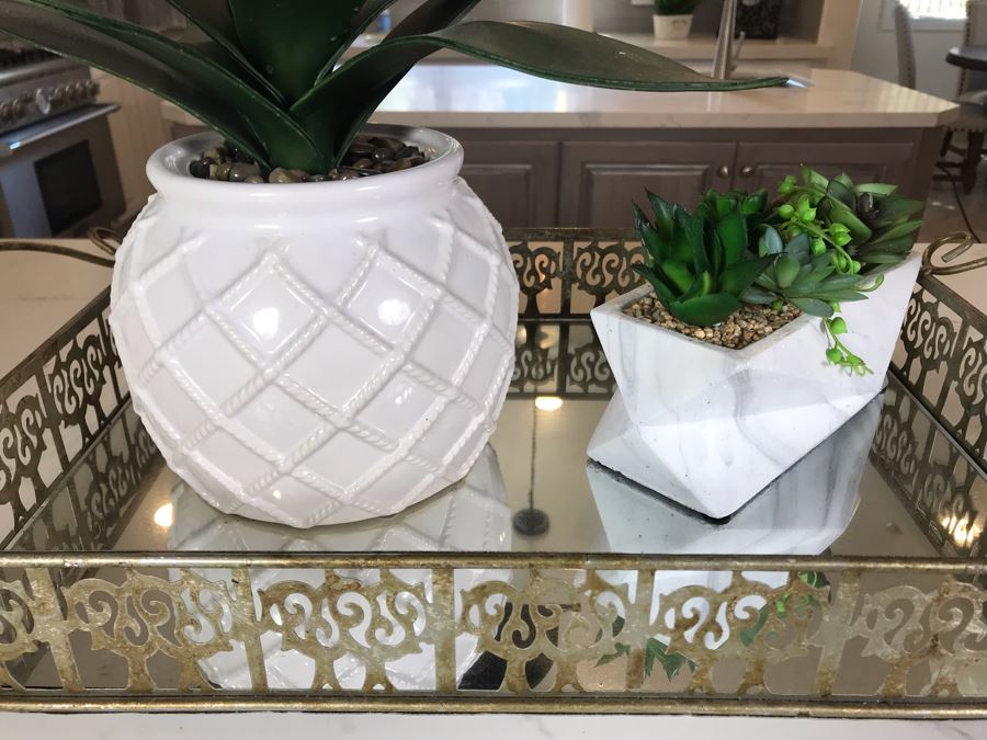 Home Decor Lot With Mirror Tray And (3) Artificial Plants [Photo 3]