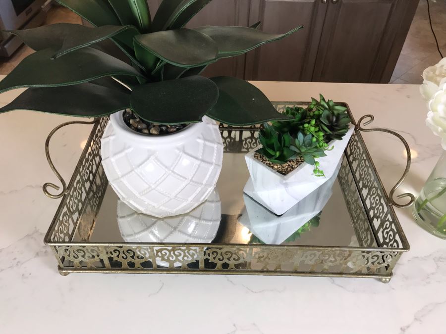 Home Decor Lot With Mirror Tray And (3) Artificial Plants [Photo 8]