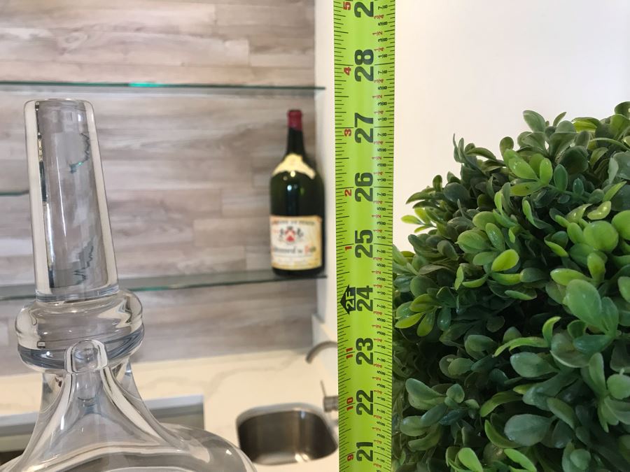 Home Decor Lot: Silver Box, Footed Glass Jar With Lid 27'H And Artificial Plant [Photo 7]