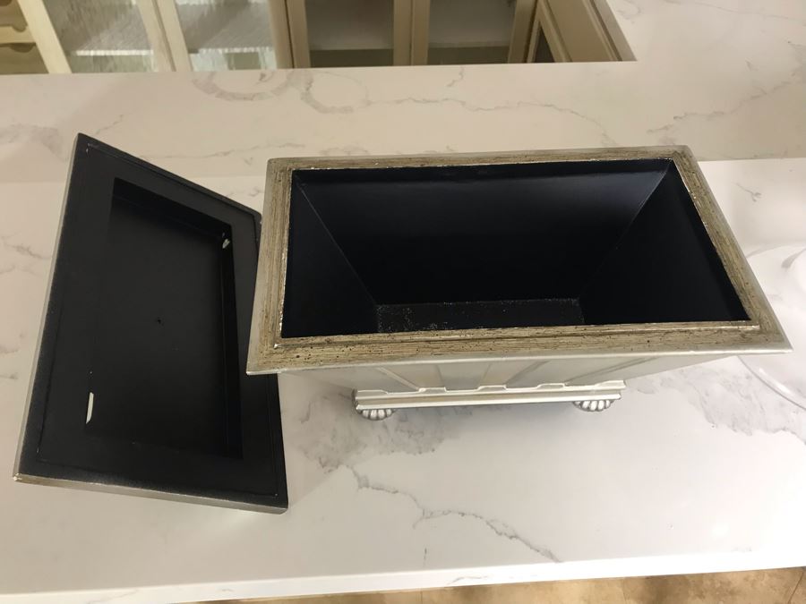 Home Decor Lot: Silver Box, Footed Glass Jar With Lid 27'H And Artificial Plant [Photo 5]