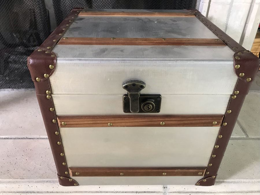 Broyhill Metal, Wood And Leather Box 16' X 16' X 16' [Photo 3]