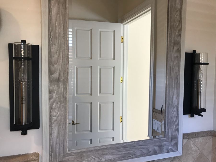 Contemporary Beveled Glass Mirror [Photo 5]