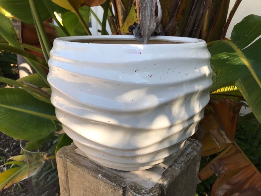 Pair Of Large Cast Cement Planters With Cement Pedestals - One Shown On Right Includes White Pot - Pot Is 18'W X 20'H - Pedestal Is 31'H [Photo 12]