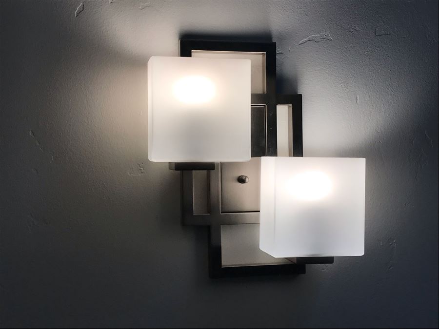 Pair Of Modern Metal Wall Sconces Light Fixtures [Photo 5]