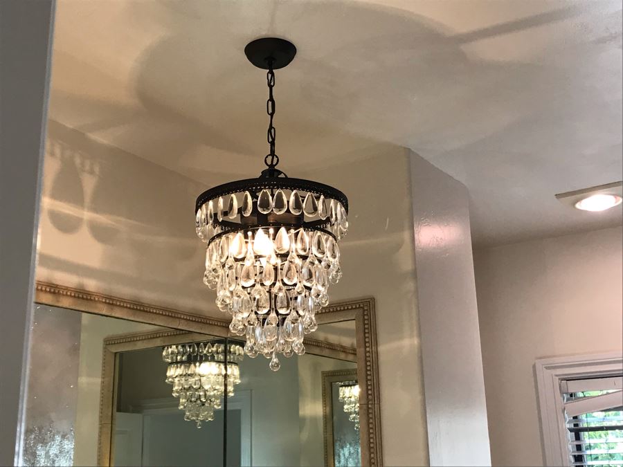 Hanging Crystal Light Fixure [Photo 4]