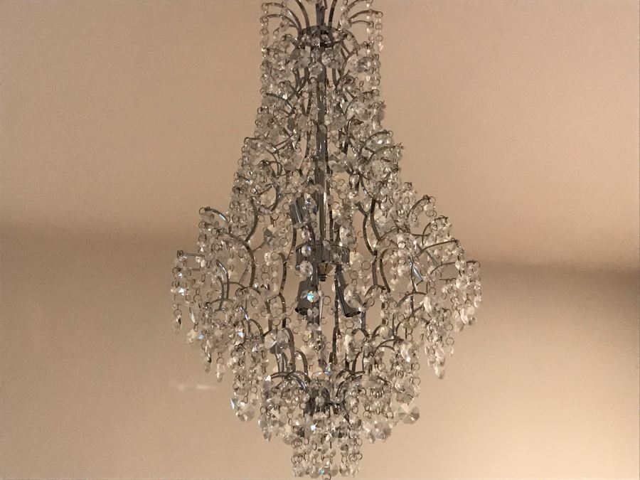 Crystal And Chrome Contemporary Chandelier [Photo 18]