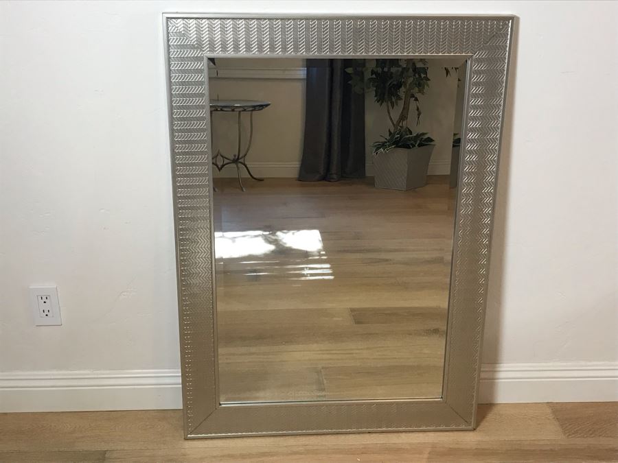 Silver Tone Beveled Glass Wall Mirror 31' X 43' [Photo 3]