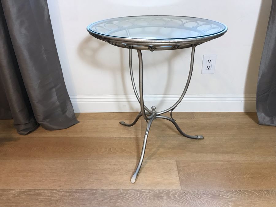 Silver Metal Round Cafe Side Table 23'R X 25'H [Photo 2]