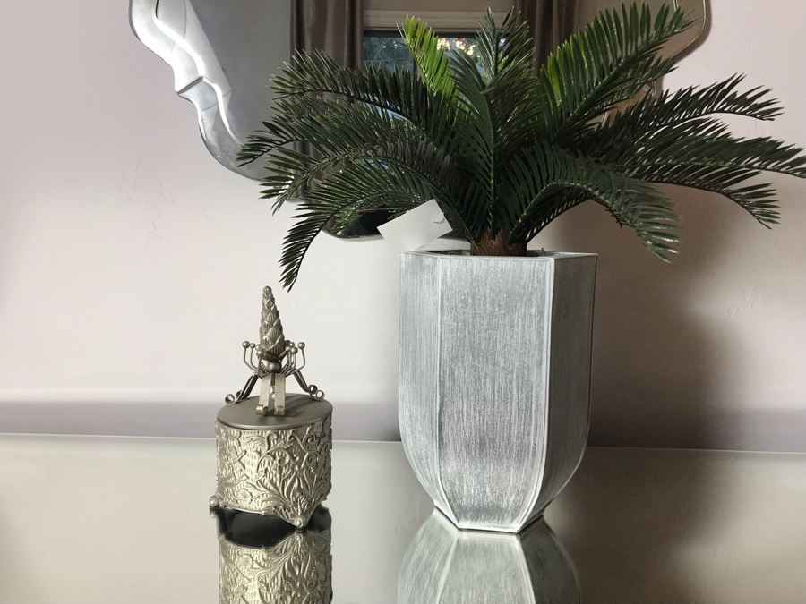 Artificial Sago Palm Tree And Silver Decorative Box [Photo 3]