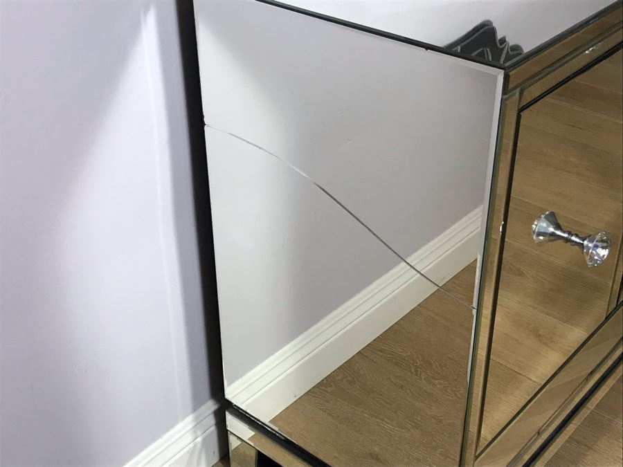 Mirrored Cabinet Credenza - Glass On Left Side Has Crack - See Photos  [Photo 10]
