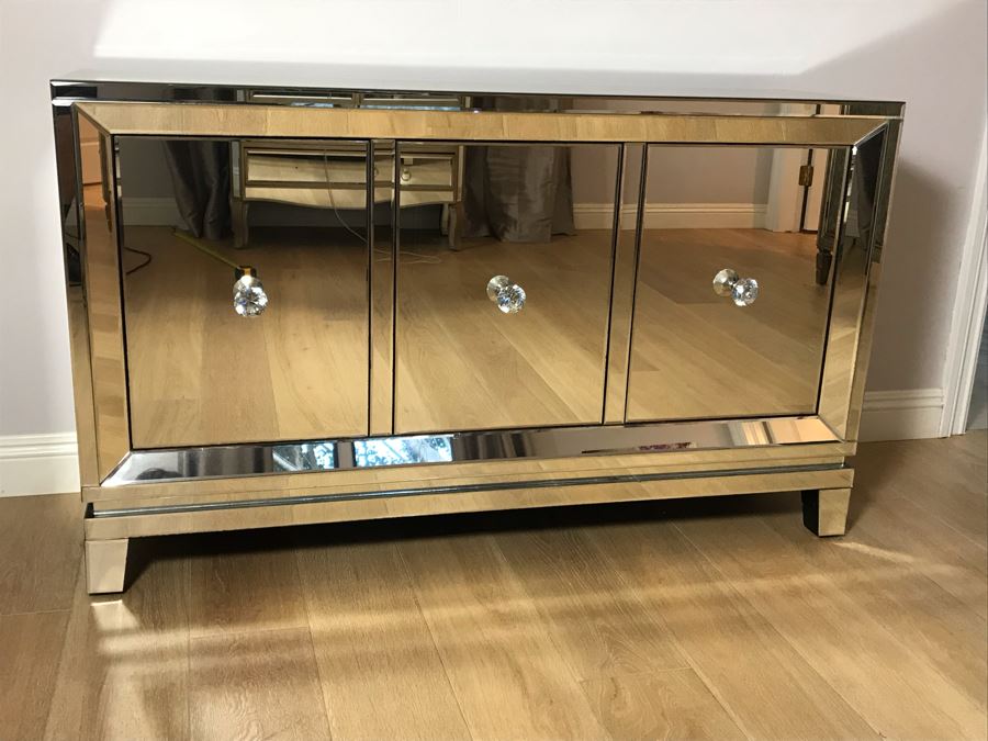 Mirrored Cabinet Credenza - Glass On Left Side Has Crack - See Photos  [Photo 3]
