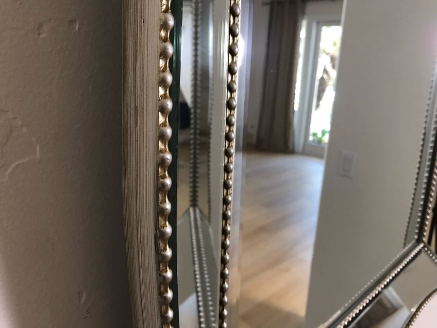 Contemporary Beveled Glass Wall Mirror 30' X 40' [Photo 4]