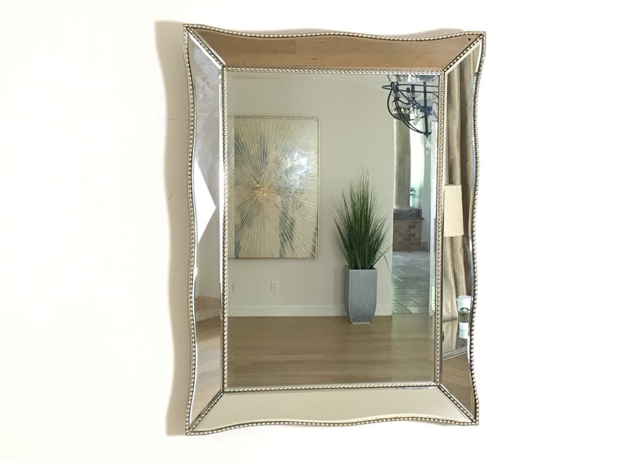 Contemporary Beveled Glass Wall Mirror 30' X 40' [Photo 2]