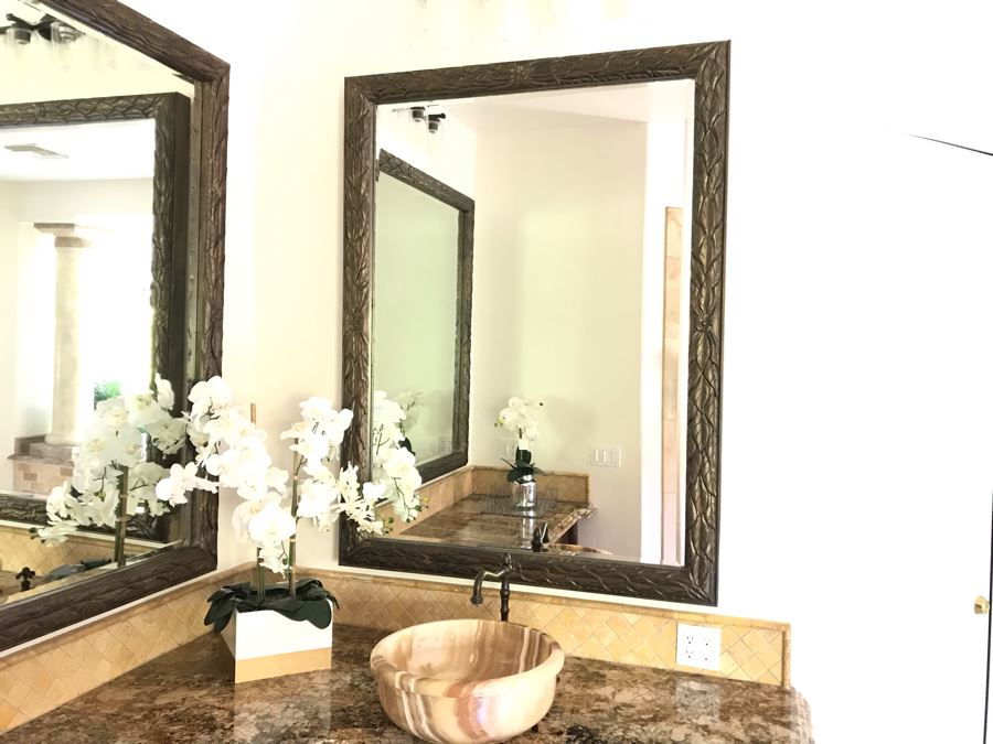 Beveled Glass Wall Mirror With Leaves Motif 44' X 59' [Photo 2]