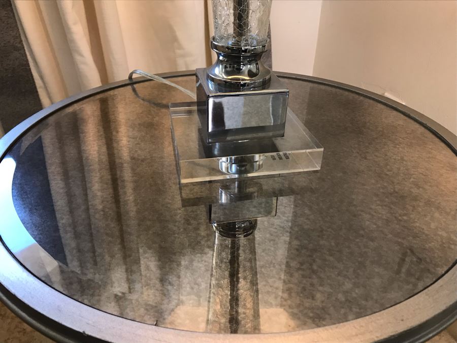 Contemporary Mirrored Side Table 20'W X 24'H With Glass And Chrome Modern Table Lamp [Photo 6]