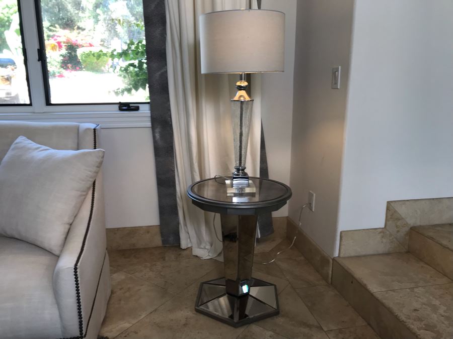 Contemporary Mirrored Side Table 20'W X 24'H With Glass And Chrome Modern Table Lamp [Photo 2]