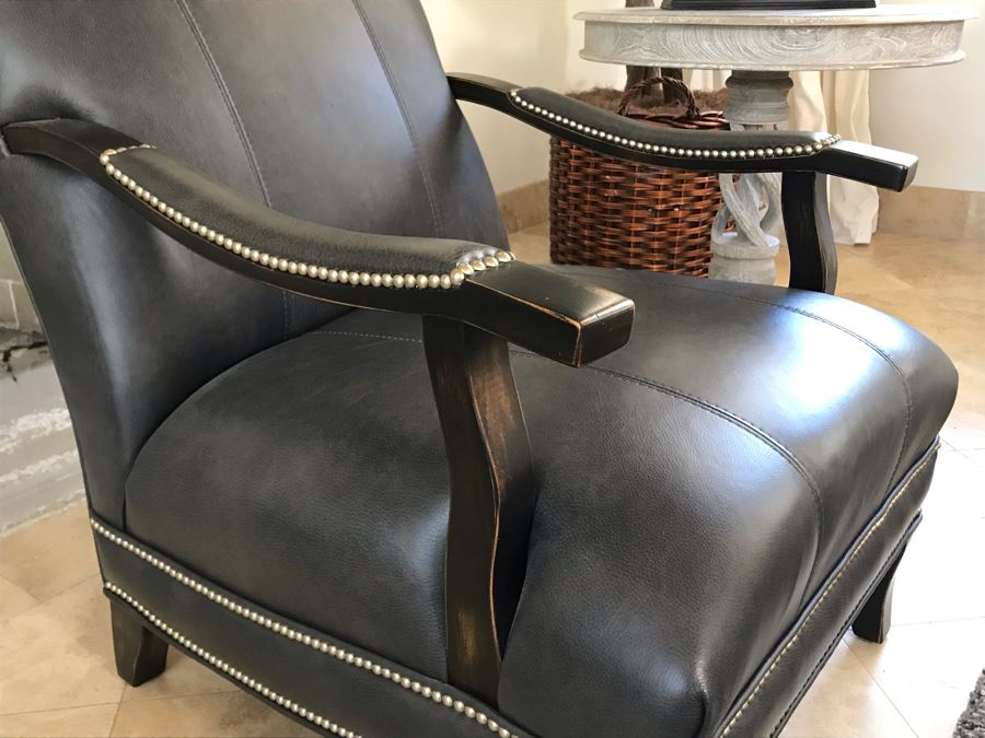 Elegant Black Leather Armchair With Silver Nailheads [Photo 4]