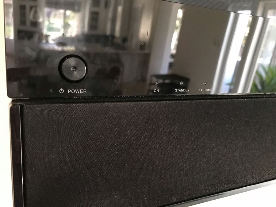 Pioneer 60' Flat Panel Plasma TV Model PDP-6071PU With Metal Wall Bracket [Photo 8]