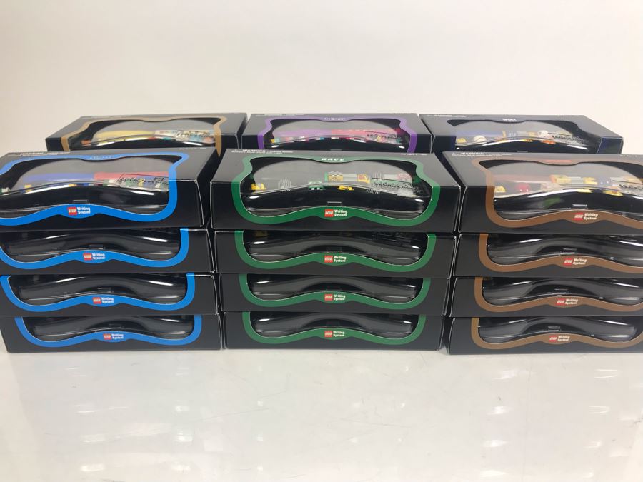 New LEGO LEGOLAND California Special Collectible Pens - 24 Pens [Photo 13]