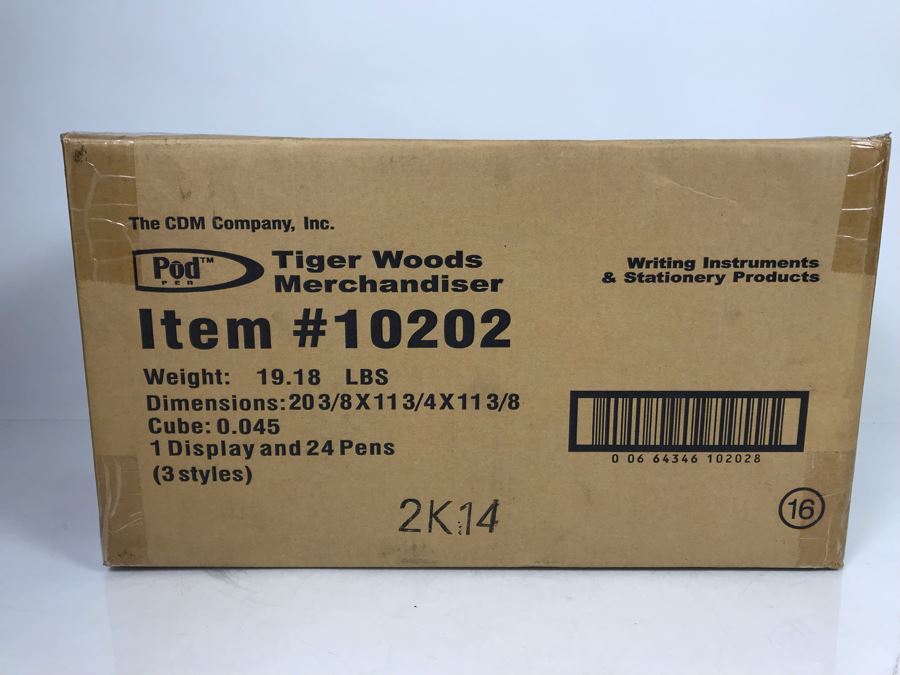 New Tiger Woods Upper Deck Collectibles POD Pens Individually Numbered With Merchandiser Store Display - 24 Pens Total With Store Display [Photo 21]