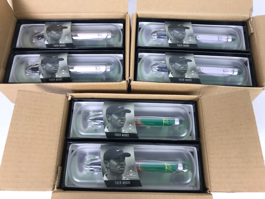 New Tiger Woods Upper Deck Collectibles POD Pens Individually Numbered With Merchandiser Store Display - 24 Pens Total With Store Display [Photo 22]