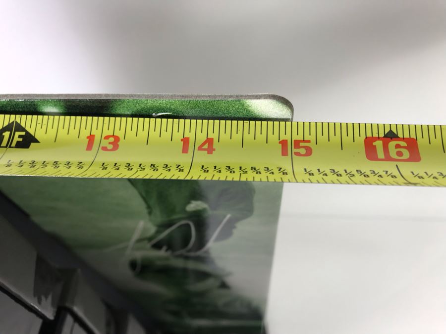 New Tiger Woods Upper Deck Collectibles POD Pens Individually Numbered With Merchandiser Store Display - 24 Pens Total With Store Display [Photo 19]