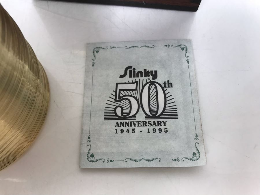 Gold Edition 50th Anniversary Slinky 1945-1995 With Wooden Box [Photo 5]