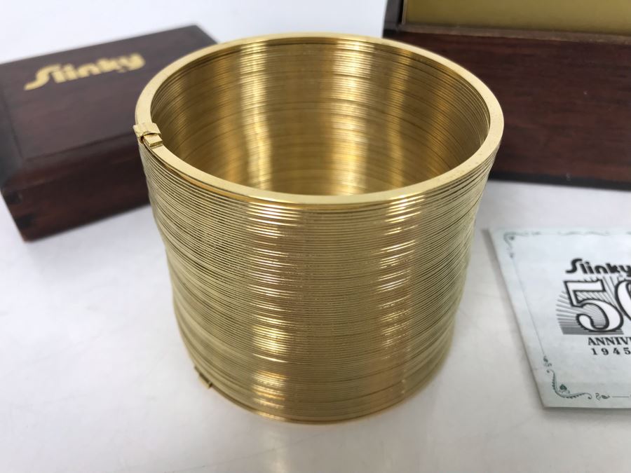 Gold Edition 50th Anniversary Slinky 1945-1995 With Wooden Box [Photo 4]