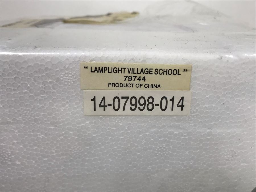 (3) Thomas Kinkade Hawthorne Village Limited Edition Villages - Sealed Lamplight Village School, Santa's Workshop Toys, Wiltshire Pastry Shop [Photo 14]